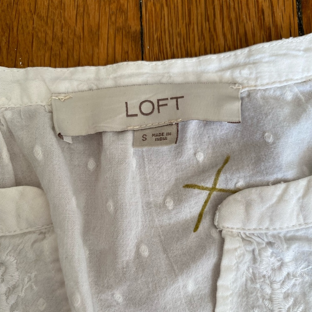 LOFT White Eyelet Peplum Blouse Size S Boho Embroidered Long Sleeve - Picture 4 of 10